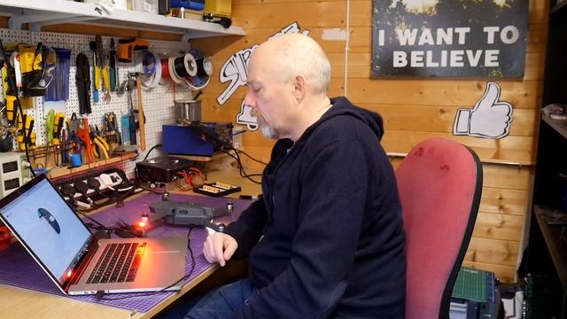 Selling your DJI Mavic Pro - factory reset смотреть онлайн