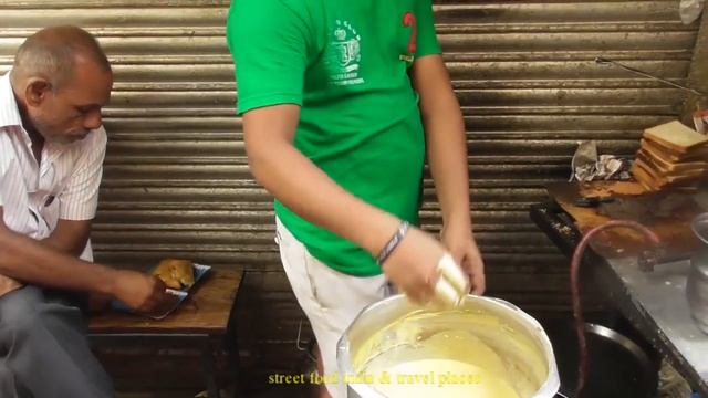 Tea Bread Pakoda in Kolkata Street | Street Food India & Travel Places смотреть онлайн