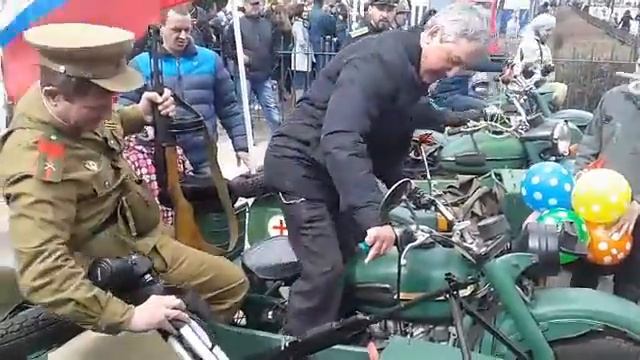 Празднование Дня Победы в Выборге. Клуб реконструкторов "Память" смотреть онлайн