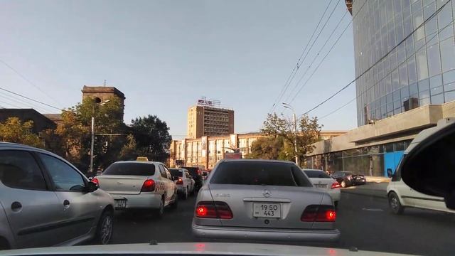 25.10.19 9:19 (25 Arshakunyats Ave, Yerevan,) смотреть онлайн