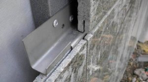 Цоколь дома под камень,
цоколь дома отделка камнем,
цоколь дома что лучше ?