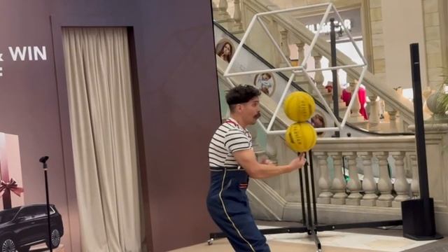 Жонглёр - Juggler