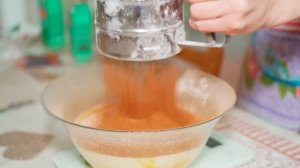 ЖИЗНЬ ВДАЛИ ОТ ЦИВИЛИЗАЦИИ | КАК УСТРОЕН БЫТ В СОВРЕМЕННОЙ ДЕРЕВНЕ | СОЧНЫЕ МАНТЫ СО СВИНИНОЙ