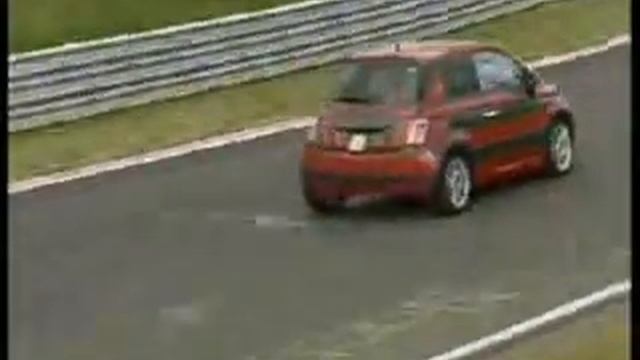 Fiat 500 Abarth смотреть онлайн