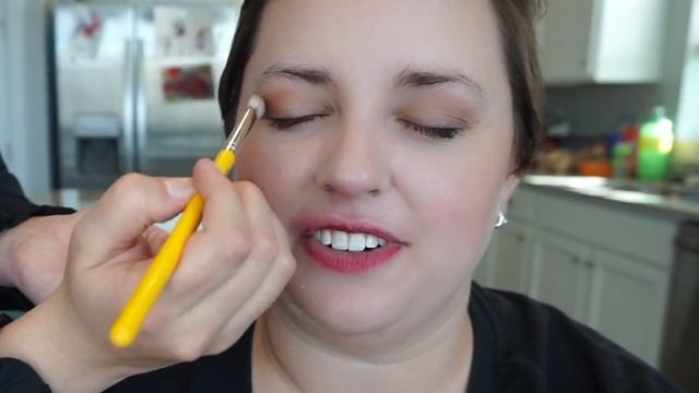 GLAMOUR BLENDING! Anastasia Beverly Hills Soft Glam Eye Makeup Tutorial for Blue Eyes смотреть онлайн