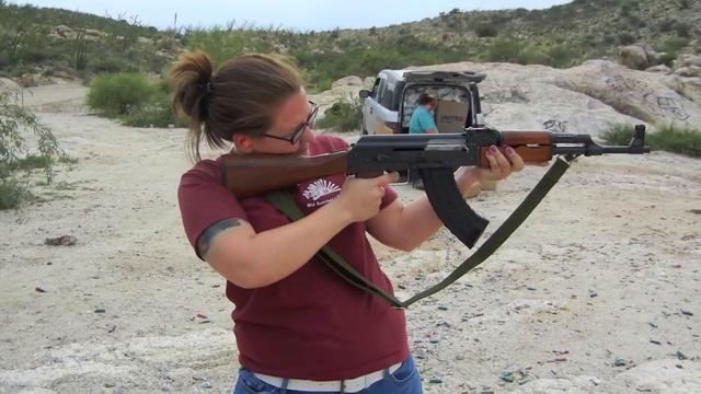 Anitas AK 47 смотреть онлайн