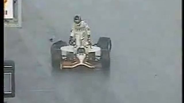 F1 1993 Crash Compilation смотреть онлайн