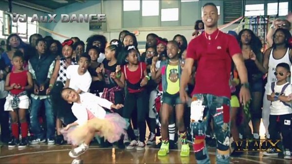 VJ AuX - Activate Mix 2025