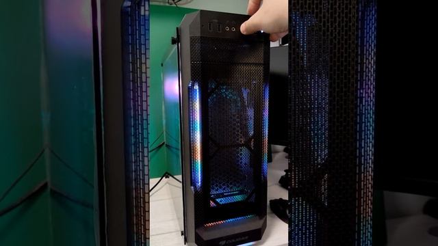 Cougar MX331 Mesh-G демонстрация встроенной подсветки смотреть онлайн
