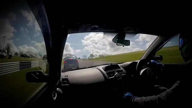 Megane F1 and a dick in a volvo what can't drive смотреть онлайн