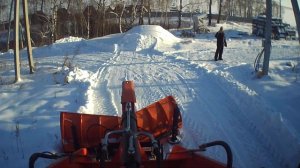 Отвал "Бабочка" на фронтальном погрузчике.