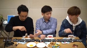 Иностранцы пробуют русскую еду(чай)