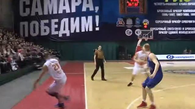 Баскетболисты "Самары" уверенно обыграли армейцев смотреть онлайн