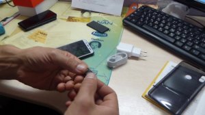 Как вставить сим карту в Xiaomi Redmi Note 5