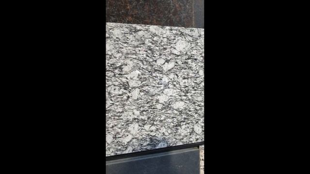 Płytki granitowe Polerowane Spray White смотреть онлайн