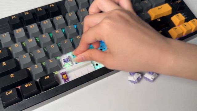 DAREU EK75 PRO 75% RGB Hotswap Mechanical Gaming Keyboard Review смотреть онлайн