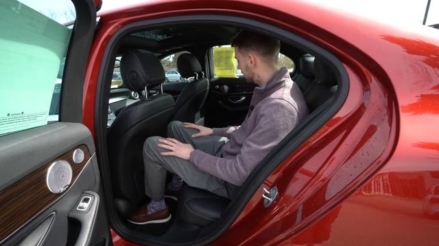2018 Mercedes-Benz C300 | Video tour with Spencer смотреть онлайн