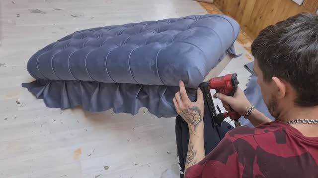 Пышная банкетка в каретной стяжке своими руками. Делаем банкетку. Дутая банкетка своими руками смотреть онлайн