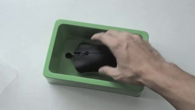 Razer Deathadder 2013 Edition Gaming Mouse Unboxing смотреть онлайн