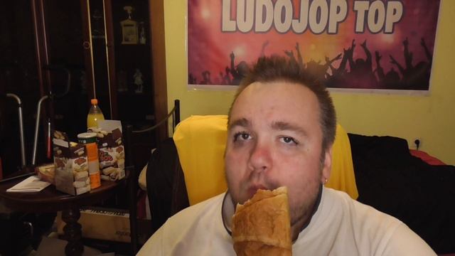 ПРОСТО ХОЧУ ПОЖРАТЬ. ТРИ КРУАССАНА смотреть онлайн