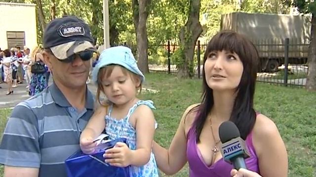 Переселение бараковцев на Рельефную, 8 (06.06.2012) смотреть онлайн