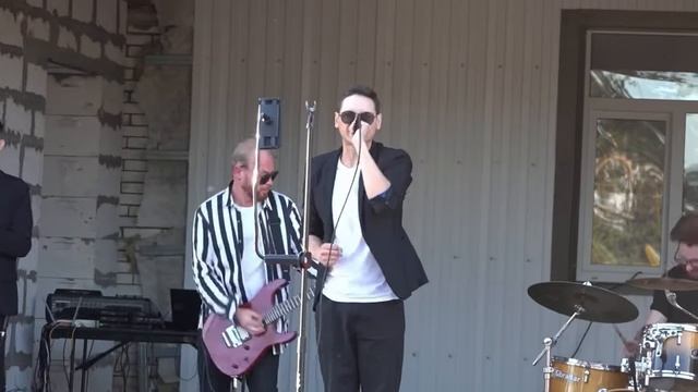 Кавер группа. Живая музыка. Кавер бэнд на праздник! смотреть онлайн