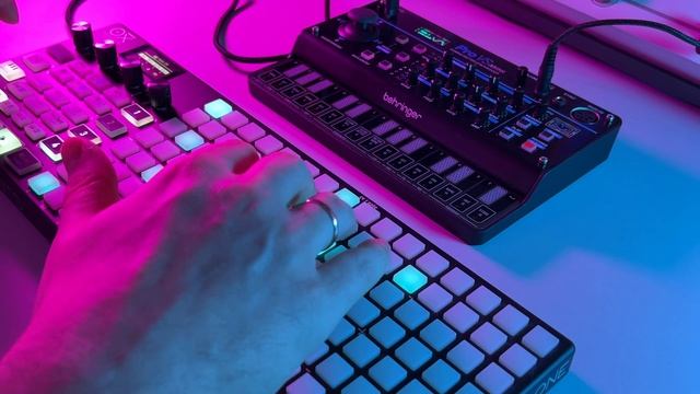Matriarcial Melodic Improvisation | Behringer Pro VS Mini & OXI ONE & Microcosm & Skylar
