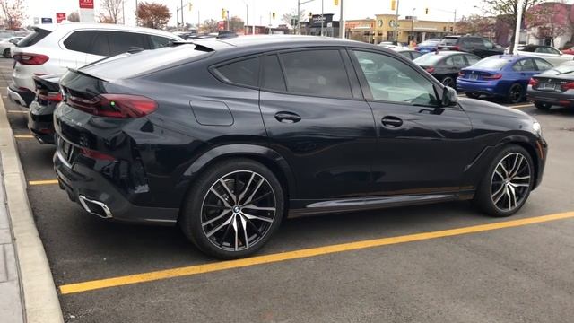 2022 BMW X6 40i xDrive Carbon Black Metallic | Better than GLE Coupe? смотреть онлайн