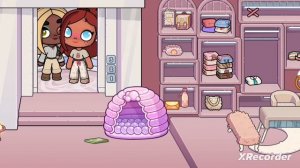 Моя подруга приехала ко мне за завтраком 😑