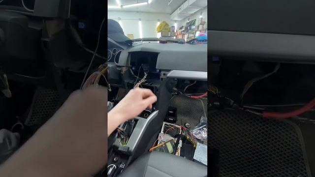 Замена головного устройства Opel Astra H на андроид, перенос бортового компьютера + установка смотреть онлайн