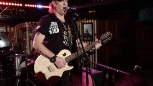 АРТУР БЕРКУТ исполняет КОЛИЗЕЙ