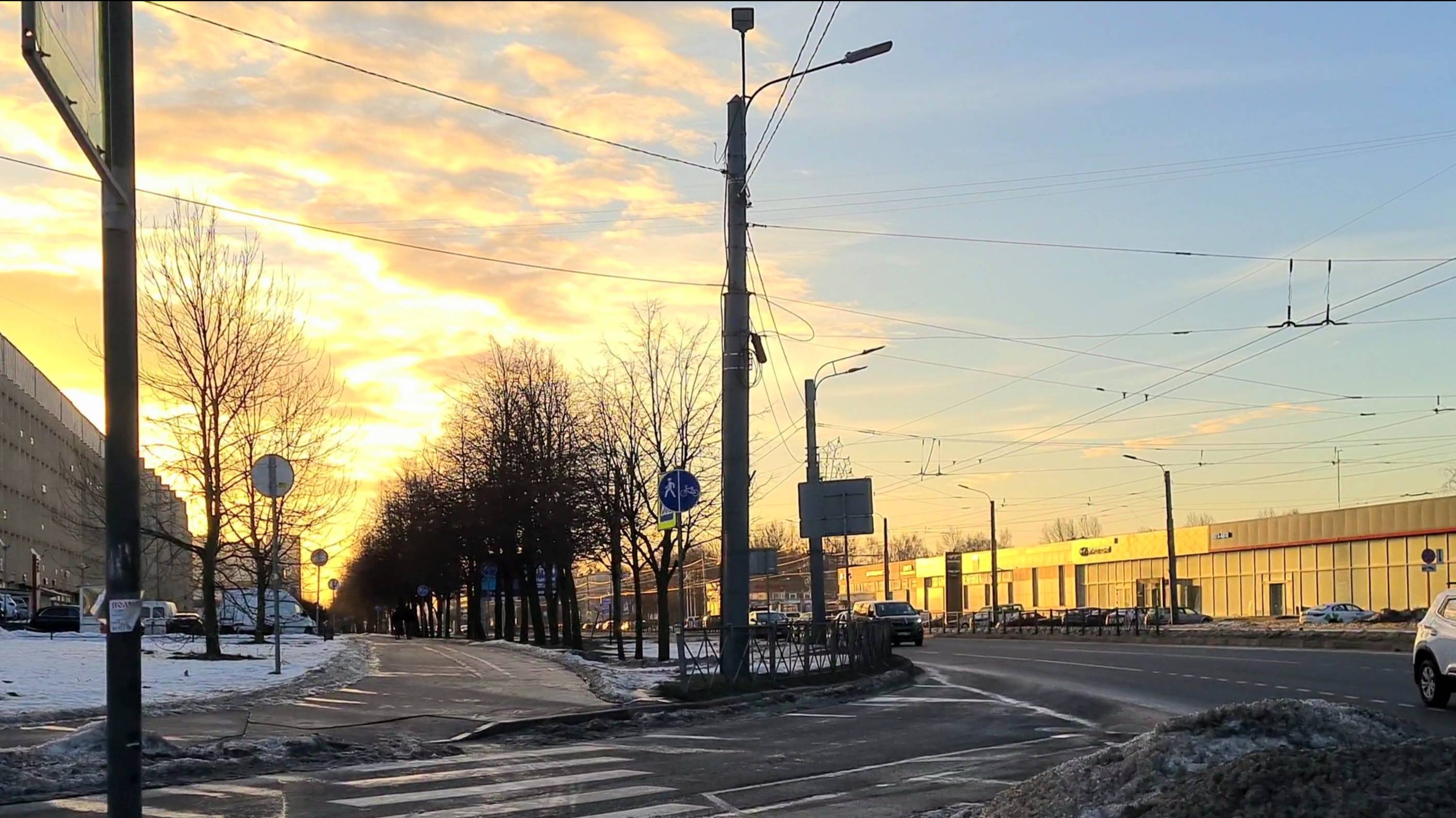 Санкт-Петербург. Погуляем по Бухарестской улице. смотреть онлайн