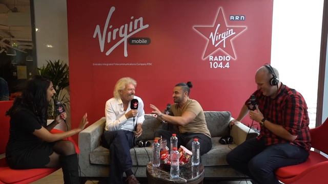 Richard Branson talks Virgin Mobile, UFOs & about Success! смотреть онлайн