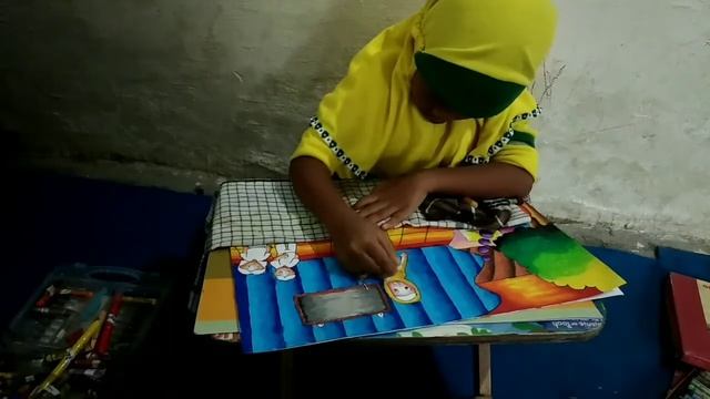 MENGGAMBAR-MEWARNAI - REISYA DWI SANTI( TK ABA VII PARE KEDIRI) смотреть онлайн