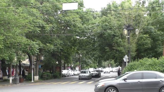 Yerevan, 13.05.18, Su, Video-1, (на рус.) К площади Азнавура. смотреть онлайн