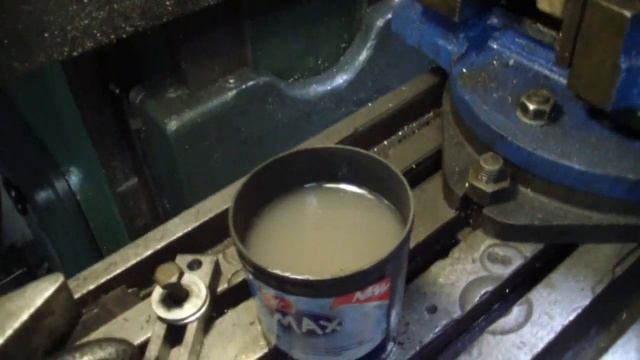 Freightliner Trucks немного фрезеровки смотреть онлайн