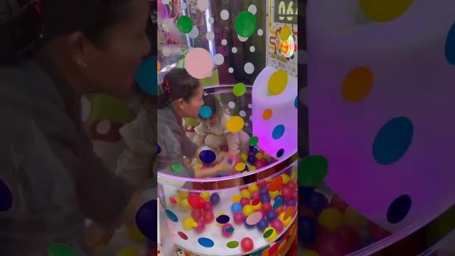 Uchar sharlar - Воздушный шаровздуватель - Air Ball Game. смотреть онлайн