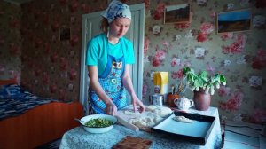 ЖИЗНЬ В УРАЛЬСКОЙ ГЛУБИНКЕ | ВСКИПЯТИЛИ САМОВАР | ПОСАДИЛИ МЕЛОЧЬ | ВОЩИНА ДЛЯ ПЧЕЛ