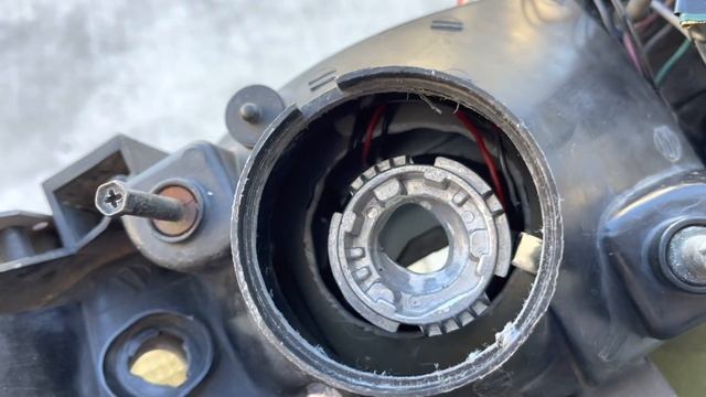 Entenda a diferença de LED para PROJETOR do LED para REFLETOR смотреть онлайн