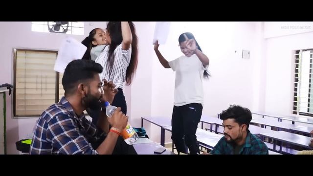 टुड़ी कॉलेज ते वाता यार झनाझन/tudi college te wata yar jhanajhan / MSN FOLK MUSiC / New Gondi song смотреть онлайн