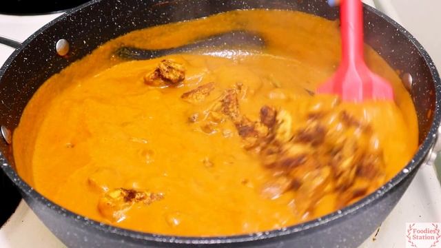 CREAMIEST Butter Chicken Masala | Easy & Tasty Chicken Masala| Chicken Curry | Eid Special Recipe смотреть онлайн