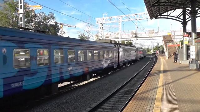 Электропоезд ЭД4М-0403 экспресс, пл. Кунцевская смотреть онлайн