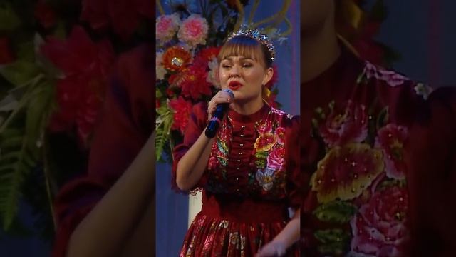 "АХ НОЧЬ, ГОЛУБАЯ НОЧЬ" поёт Ольга Салеева в гостях у "Митрофановны" НАРОДНЫЙ ХИТ! смотреть онлайн