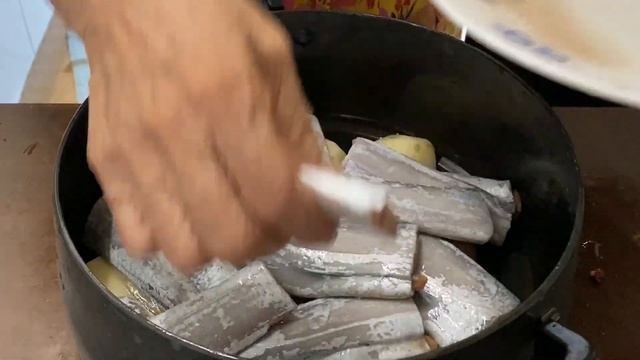 칼칼한맛 깊은맛을 내는 갈치조림 간편레시피 смотреть онлайн