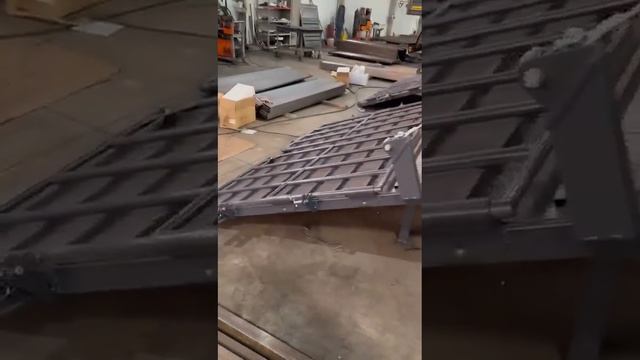 Готовим скотовозы на шасси Dongfeng #Dongfeng смотреть онлайн