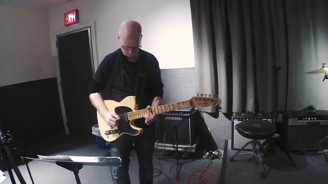 Brian Charette, Oz Noy, and Antog Fig play Flood in Franklin Park смотреть онлайн