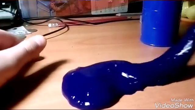 Эксперименты с лизуном #1 смотреть онлайн