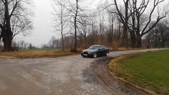 Bmw e36 316 drift смотреть онлайн