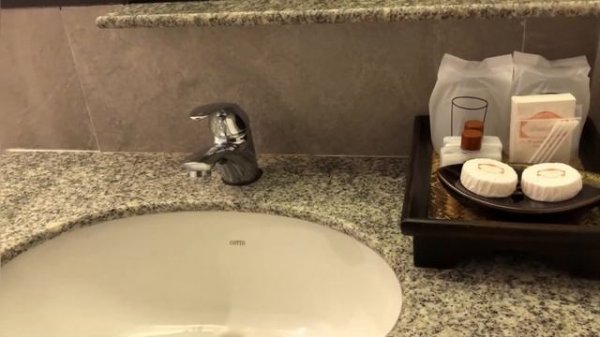 La Maison Hotel Hua Hin || Budget Hotel in Hua Hin