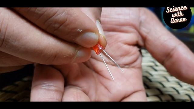 How to power LED using lemon |Lemon battery experiment |Steps to troubleshoot lemon battery смотреть онлайн